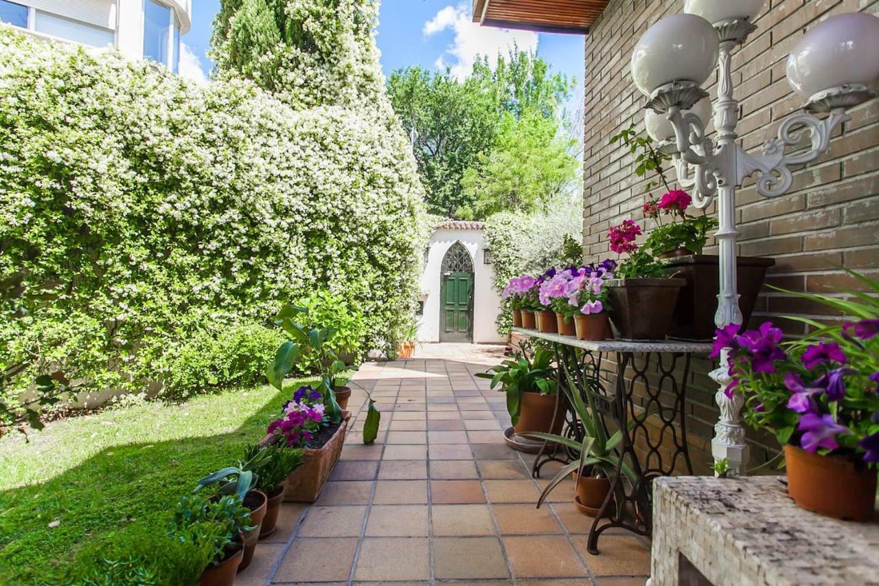 Вилла Velazquez Manor House Мадрид Экстерьер фото